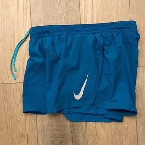 Nike aeroswift men’s xl running shorts